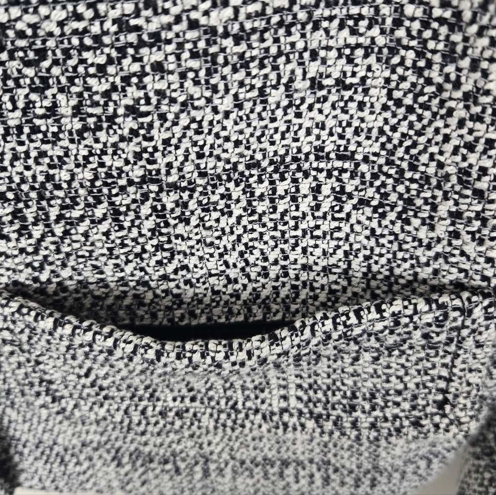 Aritzia BABATON Tweed Frances Jacket - Picture 5 of 8